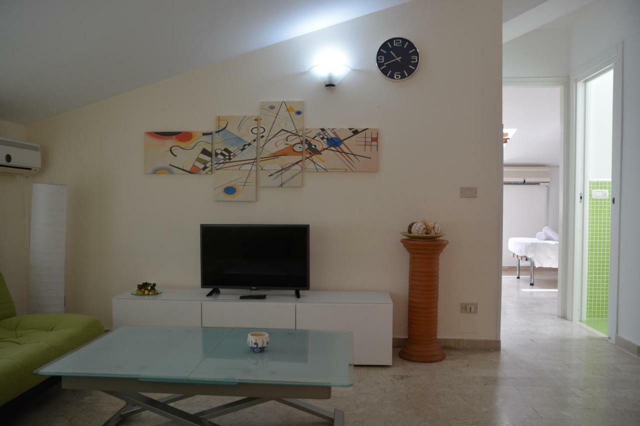 Cefalu Attico Smeraldo Luaran gambar